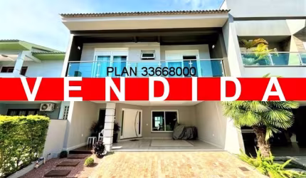 PLAN VENDE CASA IMPECÁVEL NO CONDOMÍNIO IGUAÇU.