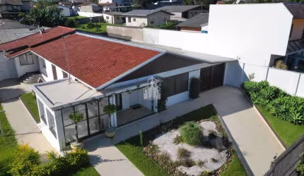 Casa com 3 quartos à venda na Rua XV de Novembro, 1182, Centro, Campo Largo por R$ 1.450.000