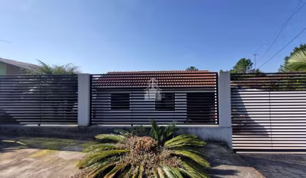 Casa com 2 quartos à venda na Bernardino Bassani, 738, Moradias Bom Jesus, Campo Largo por R$ 350.000