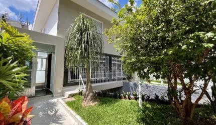 Sobrado de 3 dormitórios e 2 suítes a Venda na Vila Albertina com 4 vagas de garagem
