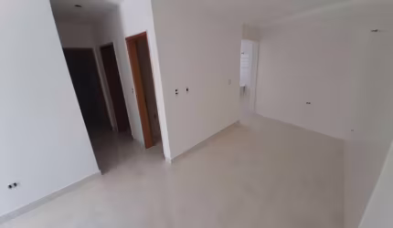 Apartamento de 36 metros + 5 metros de quintal, com 1 dormitório à venda.
