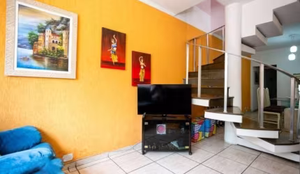 Casa Sobrado de 3 dormitórios sendo 1 suíte  a venda no Jardim São Paulo