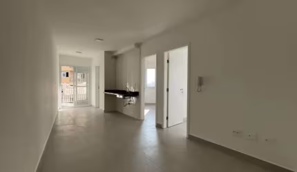 Apartamento à Venda na Agua Fria com 1 dormitório e banheiro por R$ 259.000,00
