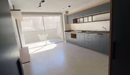Apartamento na Água Fria com 2 dormitórios sendo uma suíte e Vaga  para locação por R$3.800,00