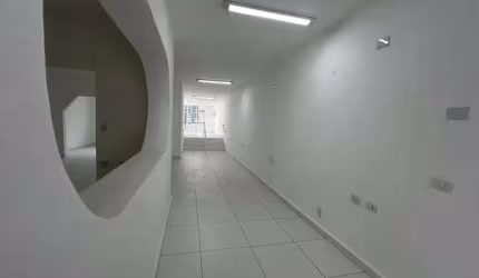 Casa Comercial com 168metros para locação em Santana