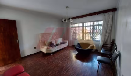 Sobrado casa para locação e venda no Jardim São Paulo - 3 dormitórios, 1 suíte e 3 vagas de garagem