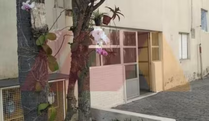 Apartamento venda ou locação 1 dormitório. sala ampla, cozinha, banheiro e lavanderia