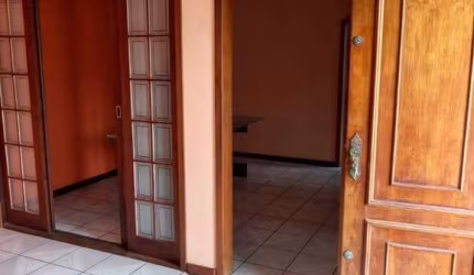 Casa com 3 quartos à venda na Antônio de Arzão, --, Cangaíba, São Paulo por R$ 650.000