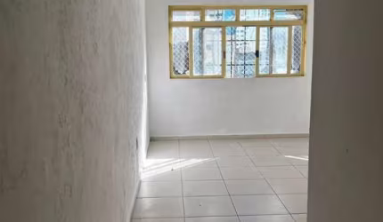 Apartamento com 3 quartos para alugar na Rua Doutor Olavo Egídio, --, Santana, São Paulo por R$ 2.200