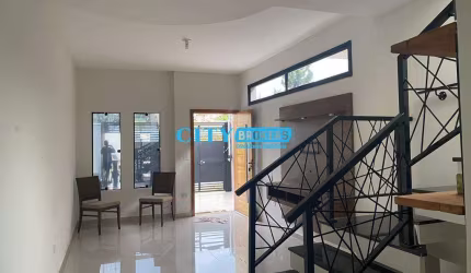 Casa com 2 quartos à venda na Rua Rio Preto, --, Jardim do Lago, Atibaia por R$ 700.000