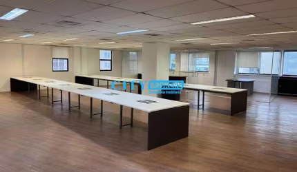 Sala comercial com 4 salas para alugar na Avenida Doutor Cardoso de Melo, --, Vila Olímpia, São Paulo por R$ 50.000