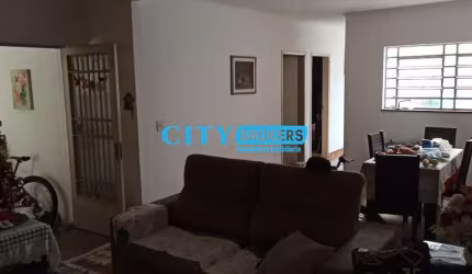 Casa com 5 quartos à venda na Rua Joaquim Alves Dinis, --, Vila São Francisco (Zona Leste), São Paulo por R$ 585.000