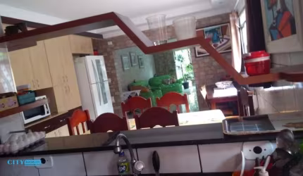 Casa com 3 quartos à venda na Avenida Minas Gerais, --, Cidade Soberana, Guarulhos por R$ 1.170.000