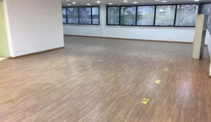 Sala comercial com 1 sala para alugar na Rua Arandu, --, Brooklin Paulista, São Paulo por R$ 10.000