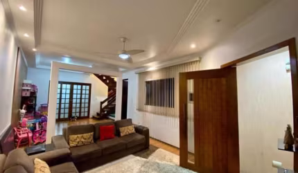 Casa com 3 quartos à venda na Rua Vinte e Um, --, Parque Flamengo, Guarulhos por R$ 950.000