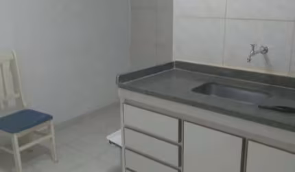 Casa com 7 quartos à venda na Rua Baiardo Medeiros, --, Jardim das Camélias, São Paulo por R$ 480.000