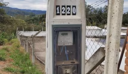 Terreno à venda na Rua Vereador Argemiro Laurindo Carbonelli, --, Rio Acima, Mairiporã por R$ 267.000