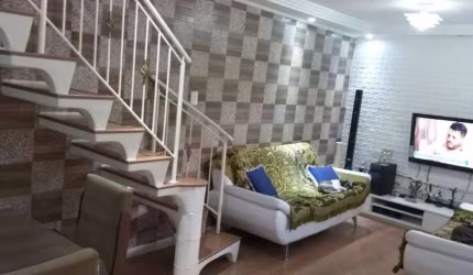Casa com 5 quartos à venda na Cortis, --, Vila Solange, São Paulo por R$ 310.000