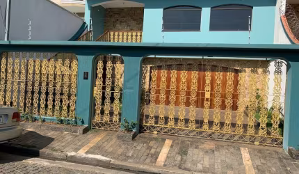 Casa com 3 quartos à venda na Rua Jacareí, --, Vila Rosália, Guarulhos por R$ 1.800.000