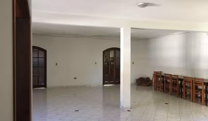 Casa com 3 quartos à venda na Rua Luiz Coladello, --, Parque Continental II, Guarulhos por R$ 954.000
