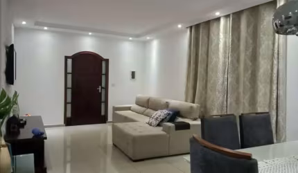 Casa com 3 quartos à venda na Rua Marechal Mascarenhas de Morais, --, Conjunto Alvorada, Poá por R$ 1.000.000