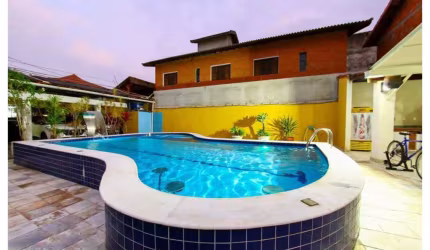 Casa com 5 quartos à venda na Rua Damianópolis, --, Vila Galvão, Guarulhos por R$ 1.999.900