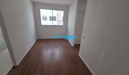Apartamento com 2 quartos à venda na Avenida José Brumatti, --, Jardim IV Centenário, Guarulhos por R$ 240.000