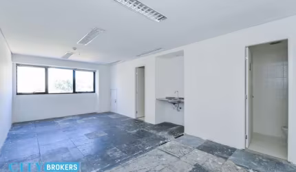 Sala comercial à venda na Avenida Doutor Hugo Beolchi, --, Vila Guarani, São Paulo por R$ 290.000