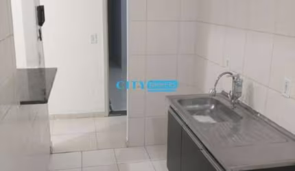 Apartamento com 2 quartos para alugar na Avenida Guarulhos, --, Ponte Grande, Guarulhos por R$ 1.750
