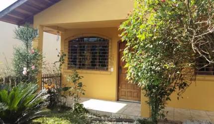 Casa Padrão para Venda em Cidade Jardim São José dos Pinhais-PR