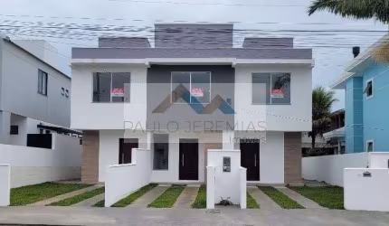 Casa 3 Dorms em Cachoeira do Bom Jesus, Florianópolis - R$ 850 Mil