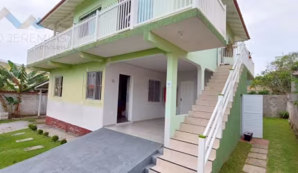Casa na Praia do Santinho-  Florianópolis