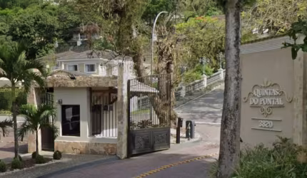 Casa á venda no Recreio-744m2-4 suítes.