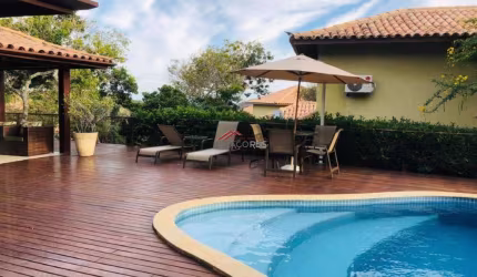 Casa em condomínio para locação anual com vista ao mar na praia do Forno