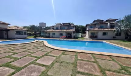 Cada com 04 quartos a 100 metros da praia de Manguinhos!