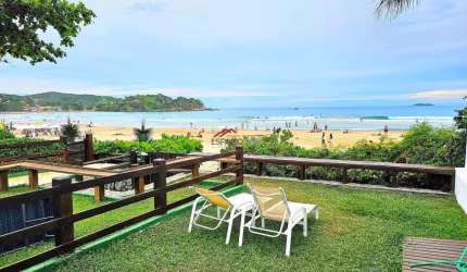Casa pé na areia em Geribá com 4 quartos.