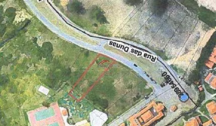 Terreno à venda a 50 metros da praia em Tucuns Búzios