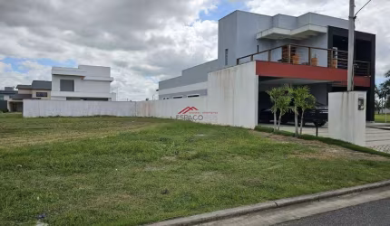 Lote em condomínio à venda, 3 vagas, Peró - Cabo Frio/RJ