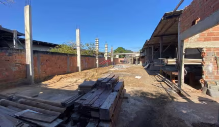 Galpão comercial Industrial com de terreno à venda em Búzios