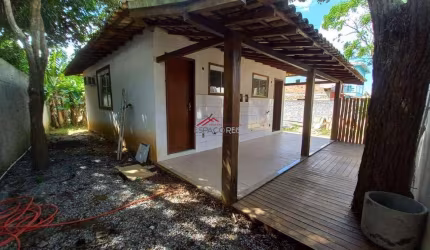 Casa à venda com 3 suítes independente em São José Buzios