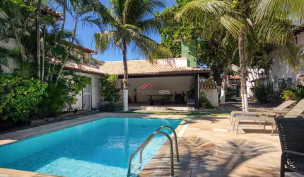 Deliciosa casa a poucos passos da praia de Geribá