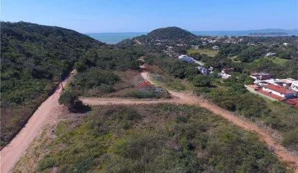 Terreno na Rasa com 1000m2.