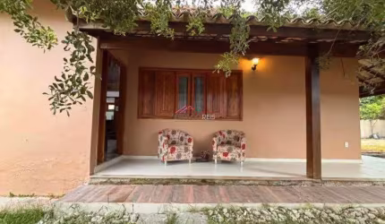 Casa de condomínio a venda no bairro Caravelas