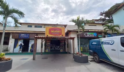 Loja para locação em Manguinhos Buzios