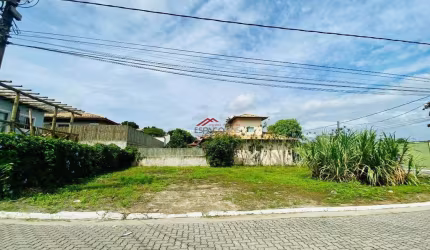 Terreno em condomínio com Rgi no bairro da Rasa!