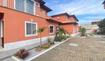 Flat com excelente localização em Manguinhos - Búzios