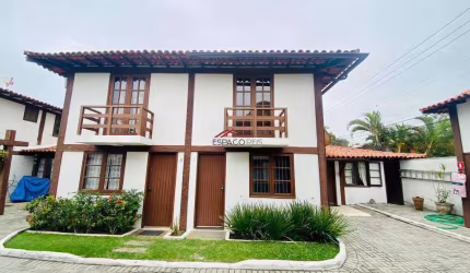 Casa à venda em condomínio,bairro Geribá!