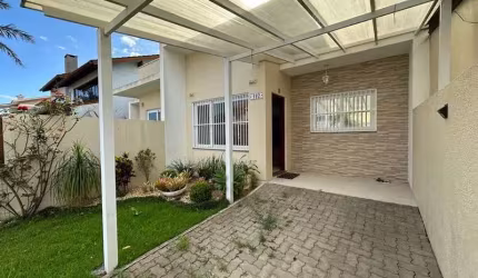 Casa à venda no centro de Tramandai