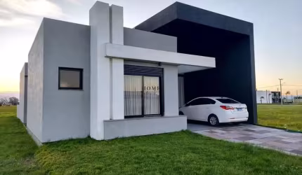 Casa à venda em Xangri-lá