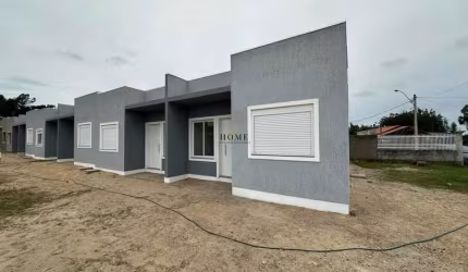 Casa com 2 quartos à venda em Bosque do Albatroz, Osório , 55 m2 por R$ 239.000